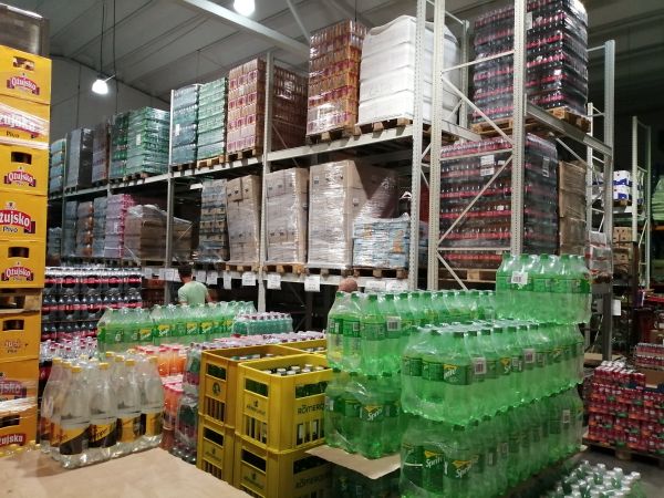Izmjene zakona o trgovini: Zabranjuje se prodaja energetskih pića maloljetnicima