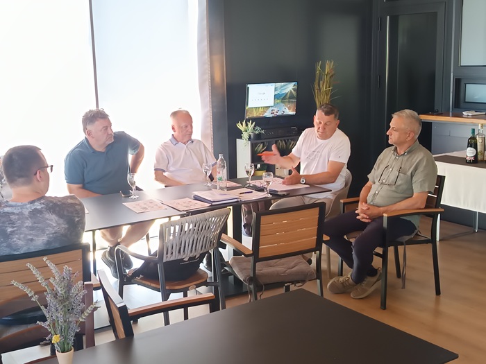 U Osijeku održan sastanak o pokretanju projekta Kupovina Slavonija